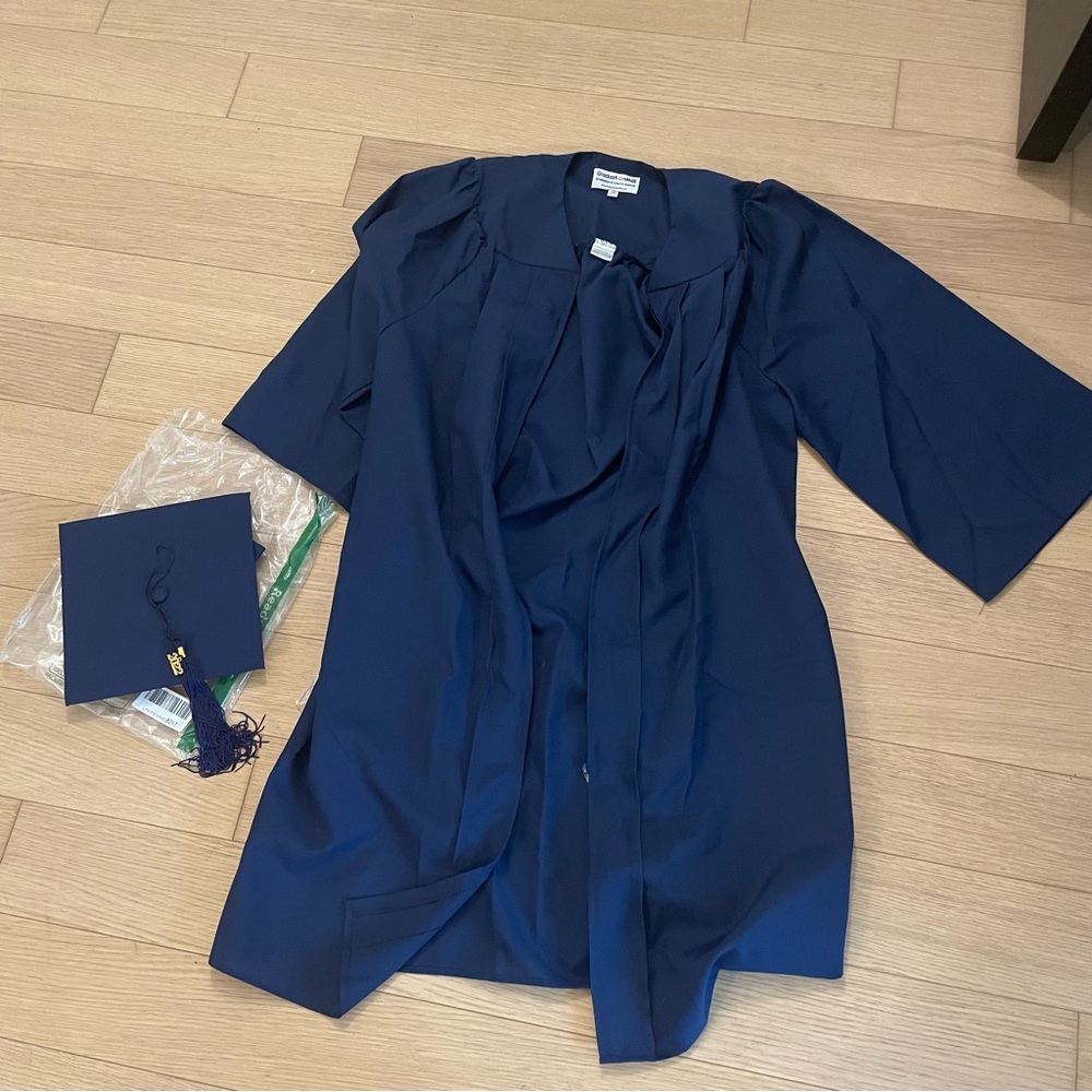 Cap & Gown - Picture 5 of 5